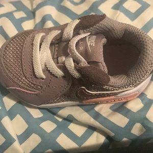 Baby Air maxs